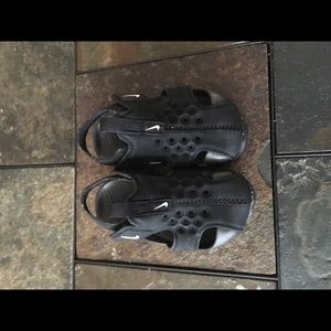 Toddler Nike sandals